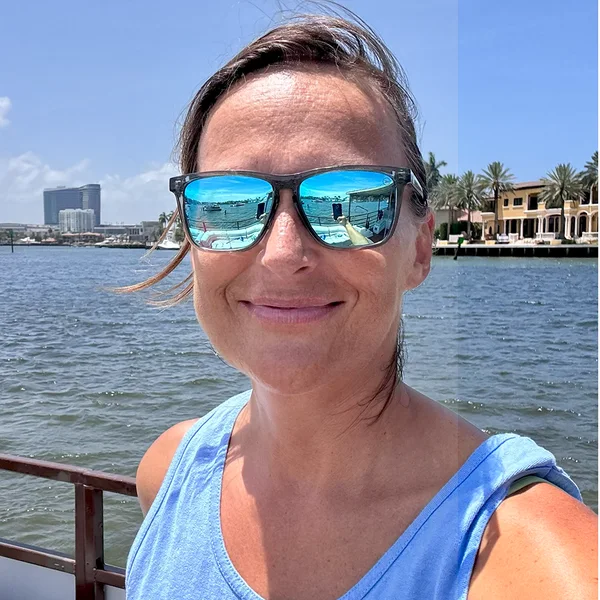 Captain Lolo — Breezy Tiki Charters crew